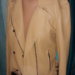 🔸 CELCIUS 🔸 🔸Leather Style Jacket🔸